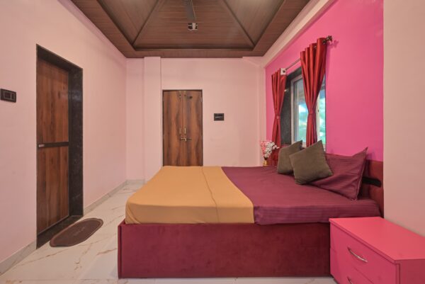 Trident The Turf  VILLA 5BHK - Image 4