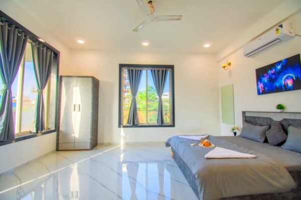 Karishma Villa 4BHK - Image 6