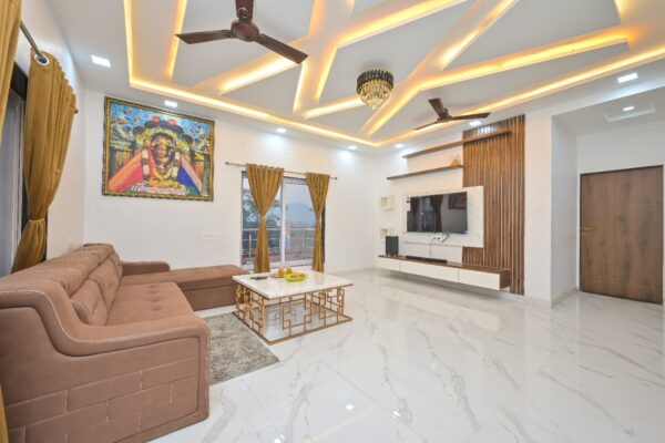 Kingston Villa 5BHK - Image 3