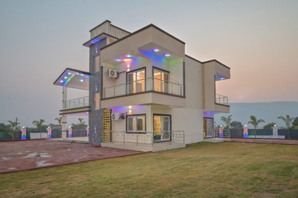 Kingston Villa 5BHK