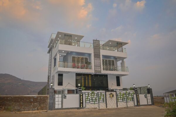 Royal Paradise 3BHK