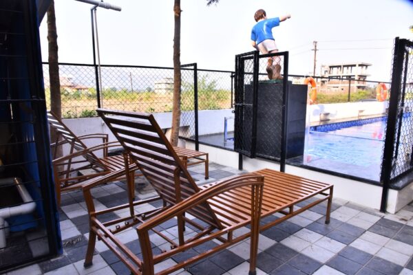 Golden Bungalow - Image 10