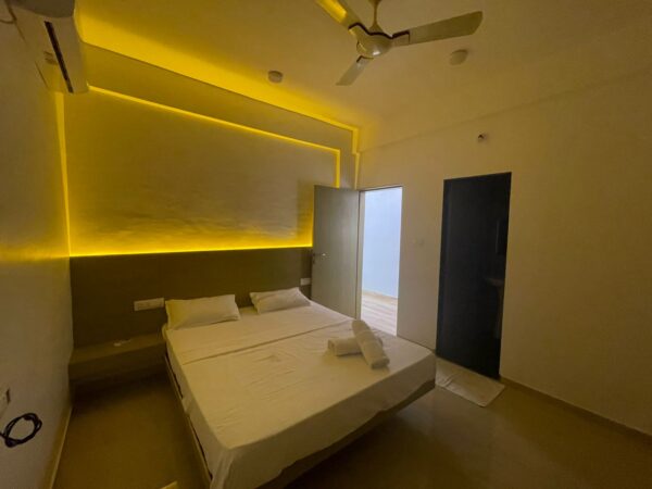 Shivani Villa 4BHK - Image 9