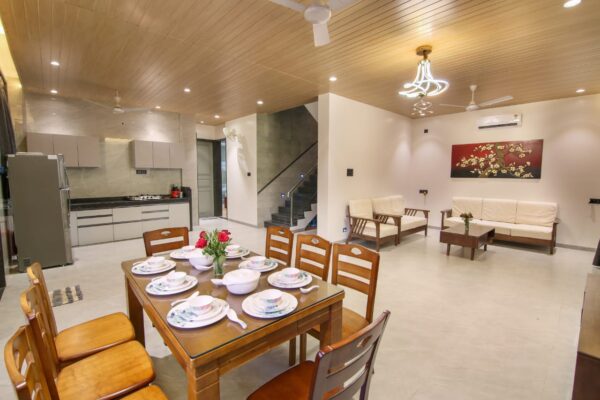 Shanti 6bhk Villa - Image 2