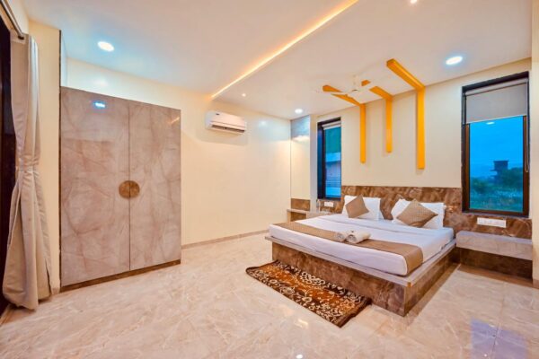 Aiza Villa 3BHK - Image 8