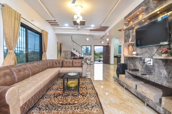 Sapphire 5BHK - Image 4