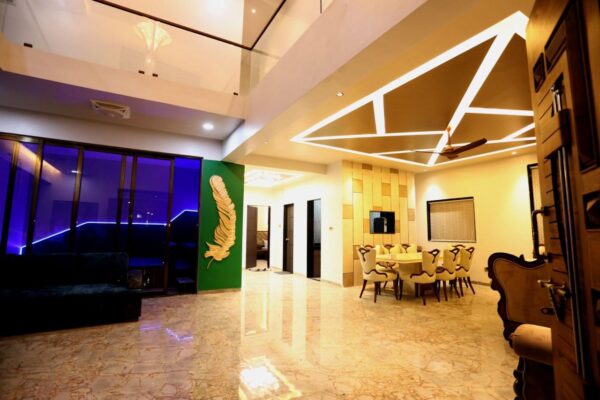 paradise villa 12bhk - Image 2
