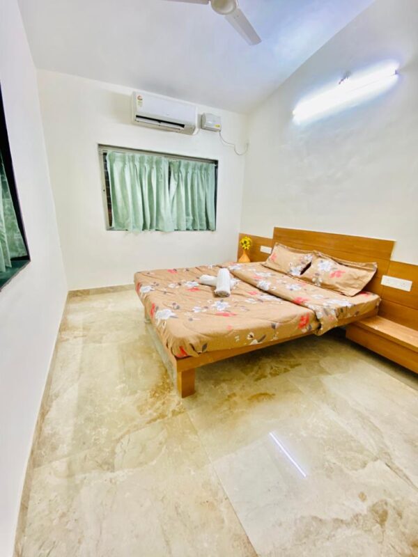 Mariya Mansion 6BHK - Image 5