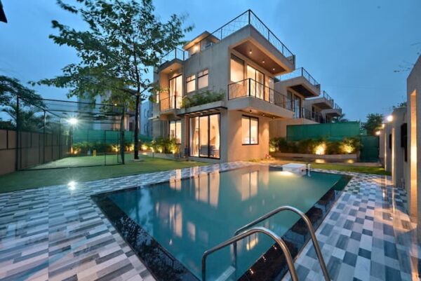 Sapphire Rose 4BHK